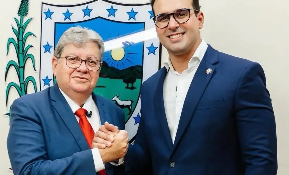 João Azevêdo anuncia saída do governo da Paraíba em abril e detalha transição para Lucas Ribeiro: “Missão cumprida”