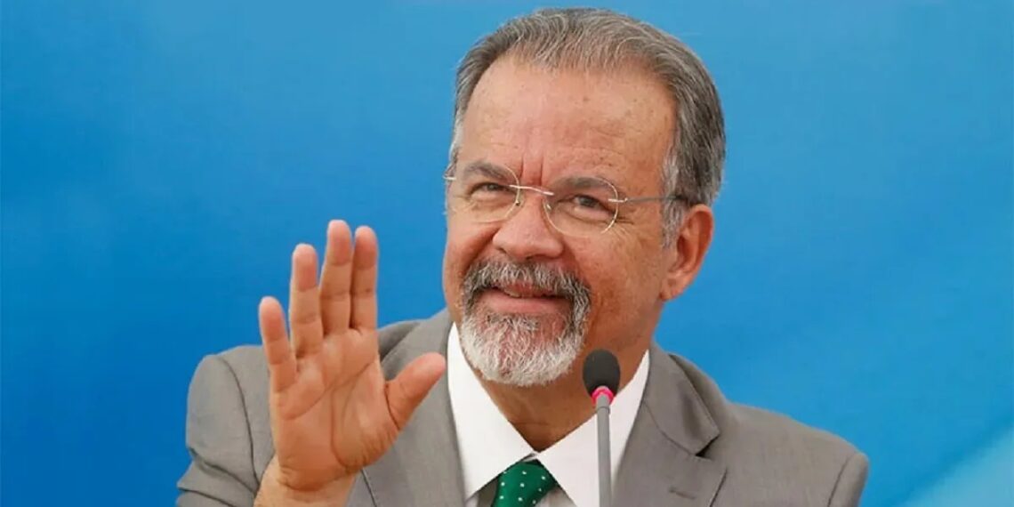 Ex-ministro Raul Jungmann morre aos 73 anos em Brasília após tratar câncer no pâncreas