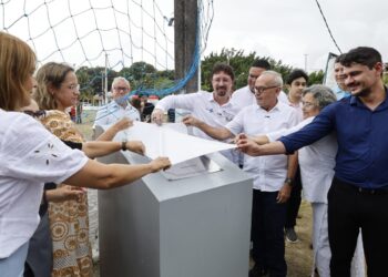 Cícero Lucena lança pedra fundamental e autoriza licitação para construir a Maternidade Municipal Santa Maria