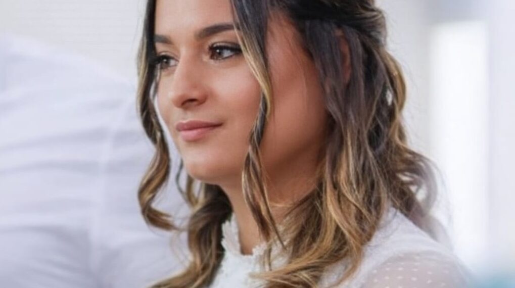 Mulher grávida é morta a tiros de fuzil em Conde; marido se desespera ao chegar ao local