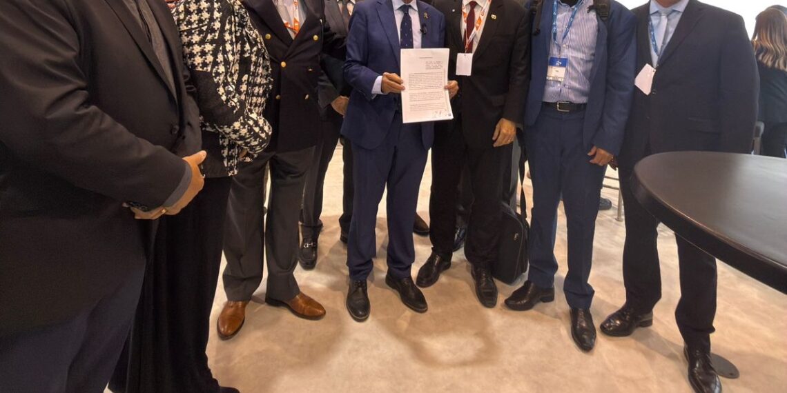 Cícero Lucena firma protocolo em Portugal para instalação de hotel Vila Galé no Centro Histórico