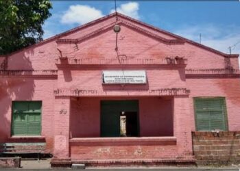 Antiga Cadeia de Rio Tinto é alvo de invasão e incêndio