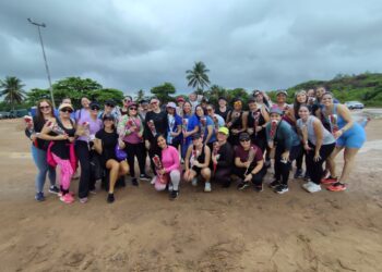 Sucesso total: ECOLEGIS reúne participantes em trilha ecológica na Barra de Gramame; veja fotos