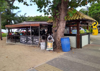 Quiosque da Orla de João Pessoa é alvo do MP por despejo de esgoto no mar