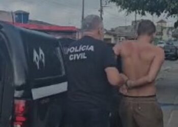 Homem que esfaqueou avô seis vezes em 2024 é preso após novas ameaças