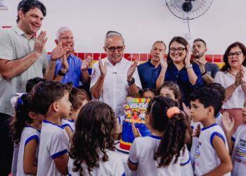 Cícero Lucena entrega reconstrução e ampliação de mais um Ninho do Saber em Miramar, a 58ª unidade de ensino com novo padrão