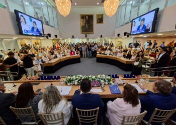 Mês da Mulher: ALPB concede Medalha Epitácio Pessoa a prefeitas paraibanas