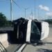 Mulher morre após ser atingida por uma van na BR-101, na entrada de Conde