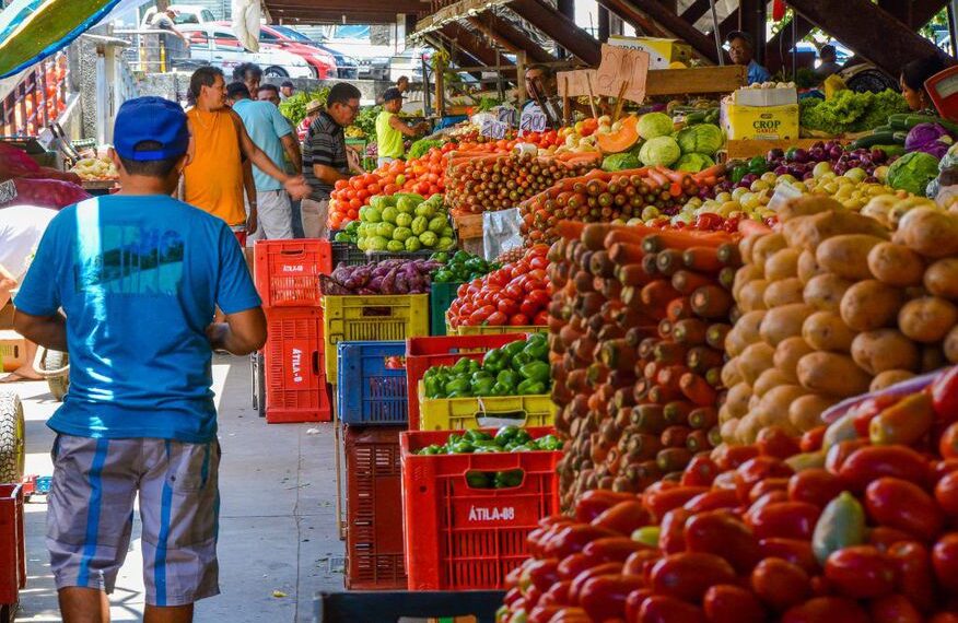 Após protestos, PMJP diz que não haverá retirada de comerciantes no Mercado Central e promete reunião