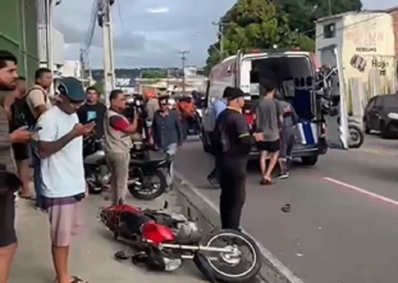 Motorista de ônibus avança veículo após discussão de trânsito e mata motociclista em João Pessoa