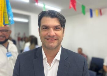 Leo Bezerra, nomeia novos secretários; veja nomes