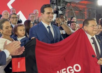 Lucas Ribeiro é empossado governador da Paraíba em cerimônia oficial em João Pessoa