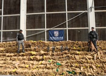 PM do Rio faz maior apreensão de drogas do Brasil