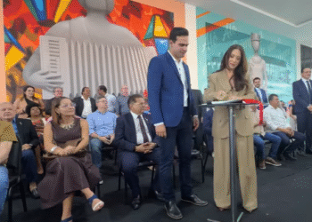 Governador Lucas Ribeiro empossa novos secretários durante solenidade em Campina Grande