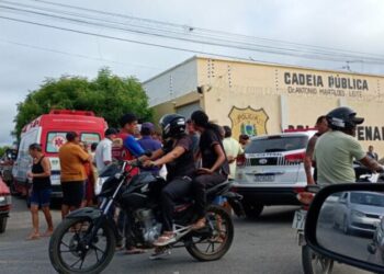 Princípio de rebelião com fogo em colchões é registrado em cadeia de Conceição, na PB
