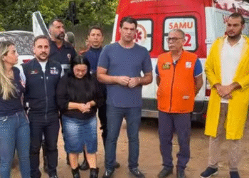 Em meio às fortes chuvas na capital, Leo Bezerra percorre áreas afetadas e reforça atuação das equipes em João Pessoa