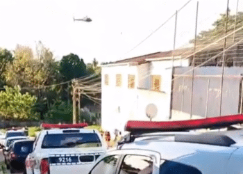 Polícia Militar realiza operação contra tráfico de drogas no Alto do Mateus