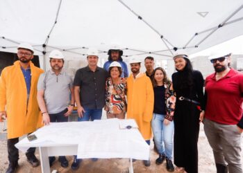 Leo Bezerra projeta entrega dos residenciais Beira Rio e Rio Paraíba e reforça avanço habitacional, com novas moradias e reformas para centenas de famílias