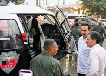 Governo da Paraíba entrega helicóptero Acauã 3, nova aeronave da Segurança Pública