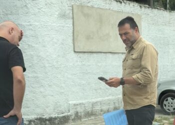Fantástico vai até gabinete do prefeito de Cabedelo, que deixa local após chegada de repórter