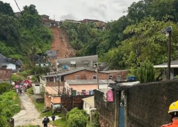 Chuvas em Pernambuco mata quatro pessoas e causa deslizamentos