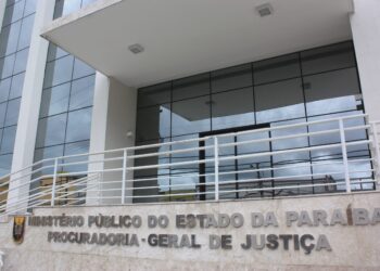 MPPB ajuíza ação contra prefeitura de Cabedelo e pede embargo de prédio por violar Lei do Gabarito