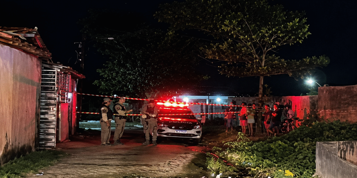 Ataque a tiros termina com homem morto e mulher ferida em Várzea Nova