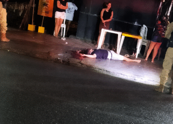 Homem é assassinado por trás de shopping em Mangabeira