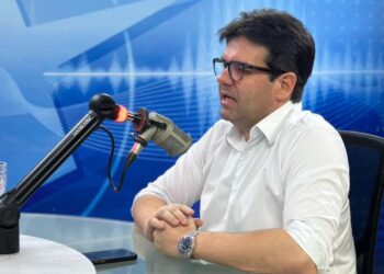 Eduardo Carneiro revela chegada de deputados de oposição à base de Lucas