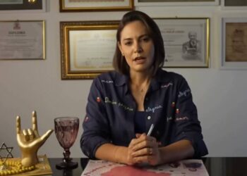 Após crise familiar, Michelle Bolsonaro toma atitude contra filhos de Jair
