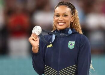 Rebeca Andrade conquista medalha de ouro no salto no Pan-Americano