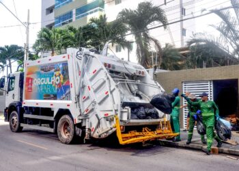 Sem acordo, trabalhadores da limpeza urbana de João Pessoa preparam greve