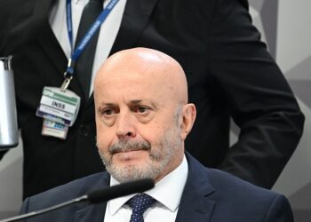 STF manda Papuda explicar suposta pressão por delação de Careca do INSS