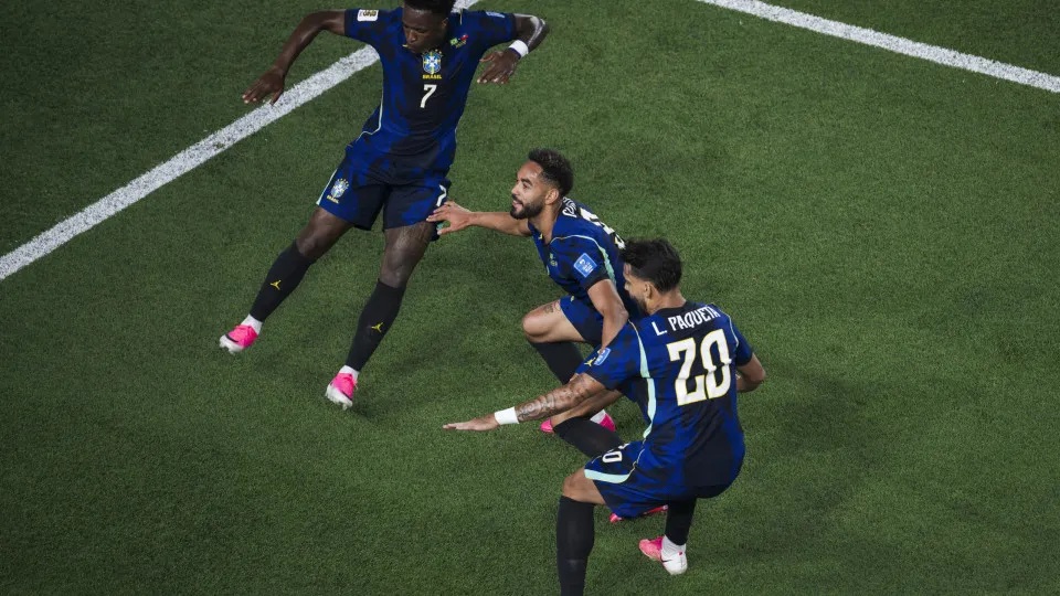 Da Paraíba para o mundo: Matheus Cunha marca duas vezes e entra para a história das Copas