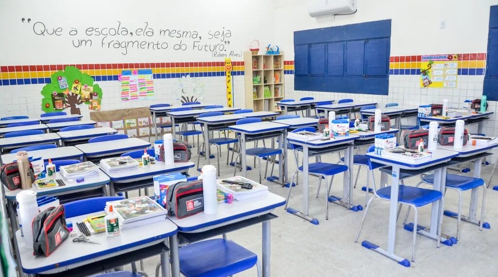 Prefeitura de João Pessoa divulga lista de 97 convocados do concurso da Educação