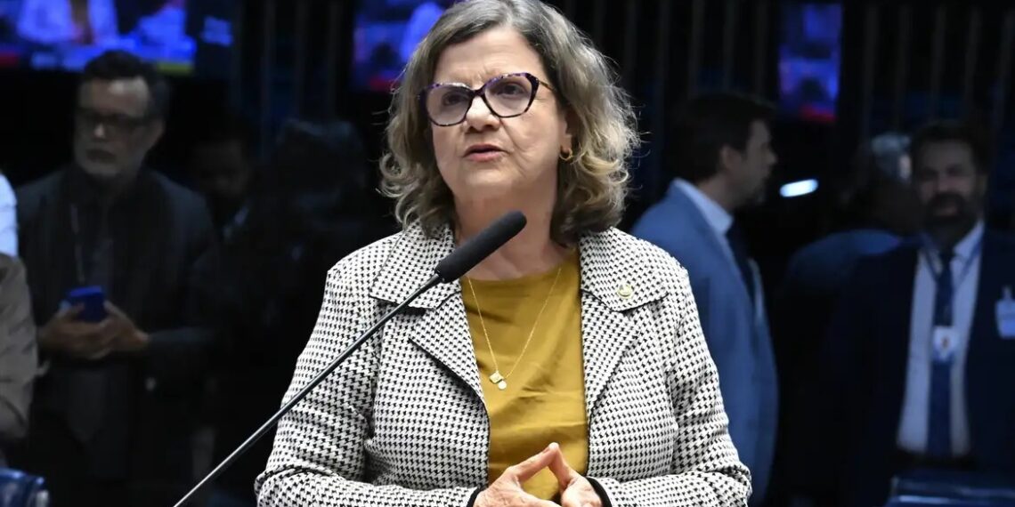 Lula anuncia Teresa Leitão como nova liderança do governo no Senado