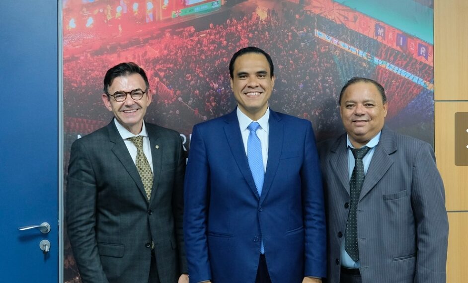 Raniery e Mallaguty pedem apoio para o Guarafolia ao ministro do Turismo