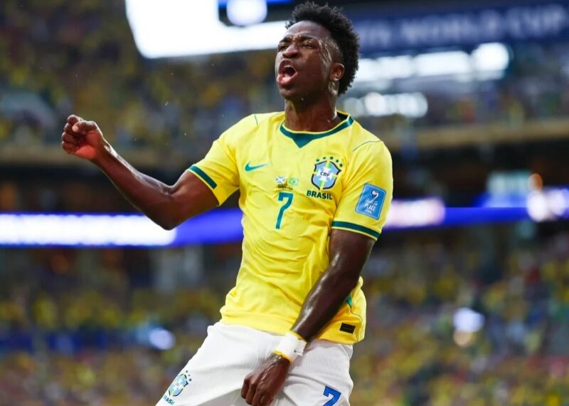 Com brilho de Vini Jr. e volta de Neymar, Brasil bate Escócia na Copa do Mundo