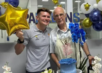 Assessor de padre Júlio Lancellotti é réu por falsidade ideológica e comanda instituto que recebeu R$ 500 mil
