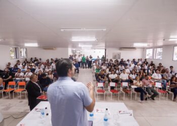 Leo Bezerra abre capacitação de aprovados em concurso e fortalece equipe de combate às endemias em João Pessoa