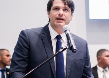 Leo Bezerra destaca valorização do Centro Histórico com inauguração da nova sede da Câmara Municipal