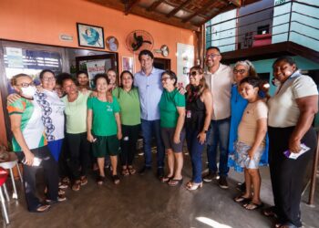 Leo Bezerra entrega simbolicamente 30 ruas e amplia o maior programa de pavimentação da história de João Pessoa