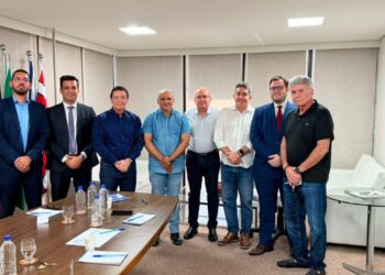 Prefeito de Cabedelo e Fiep discutem melhorias na infraestrutura do Distrito Industrial para atrair novas empresas