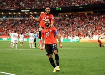 Com cavadinha de Salah, Egito elimina Austrália nos pênaltis e avança para as oitavas da Copa do Mundo
