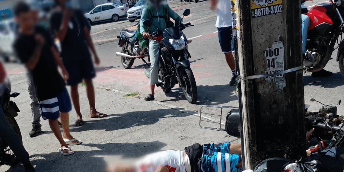 Jovem de 23 anos é executado a tiros enquanto seguia para almoço com a família, em João Pessoa