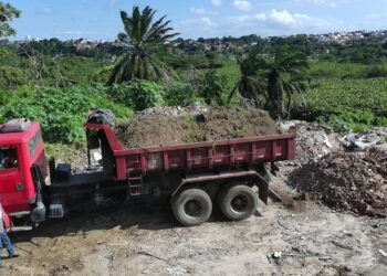 Operação integrada em João Pessoa resulta em flagrantes e prisão por descarte irregular de lixo e entulhos