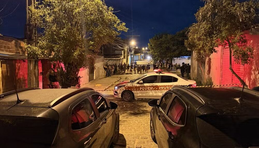 Homem é morto a tiros a cerca de 40 metros da casa da mãe, em Campina Grande