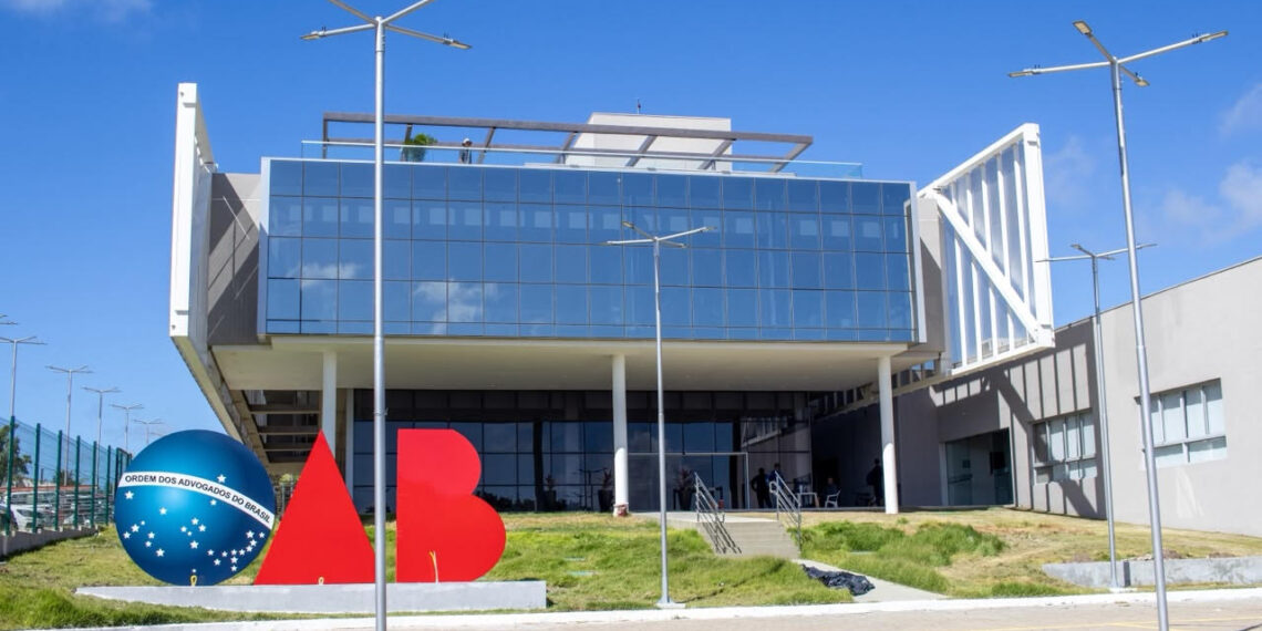 OAB suspende advogados por uso de IA para manipular decisões judiciais na Paraíba