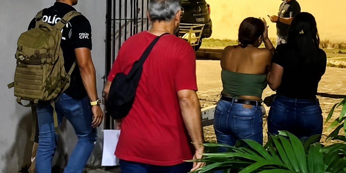 Suspeitos são presos após manter família refém e roubar R$ 50 mil via Pix, na Paraíba