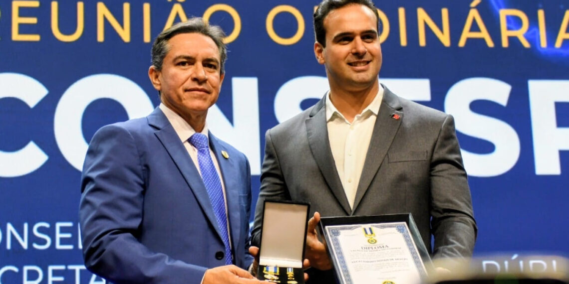 Governador Lucas Ribeiro destaca integração entre estados no combate ao crime durante abertura da 100ª reunião do Consesp